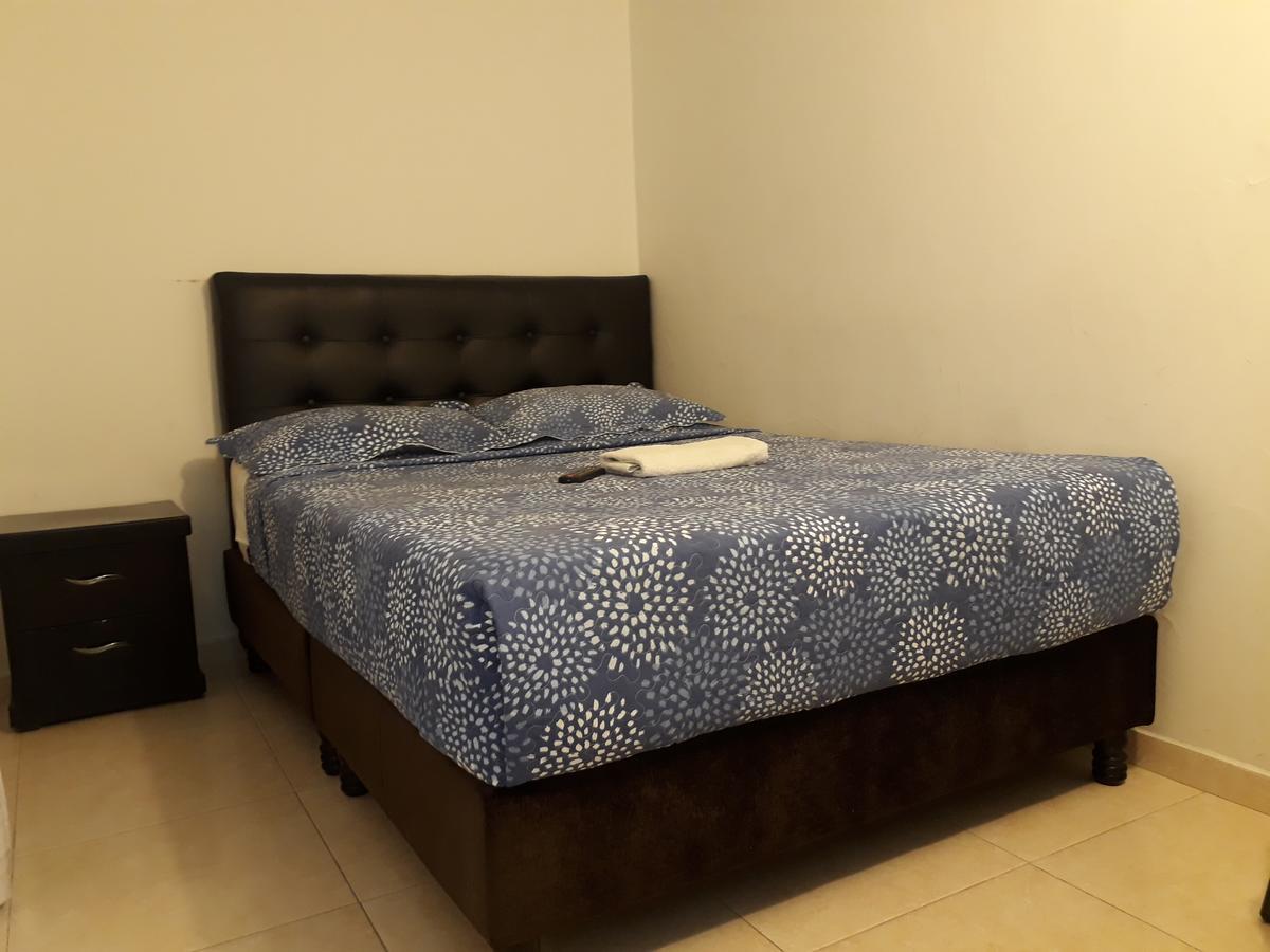 Aparta Hotel Victoria In Bogota Luaran gambar