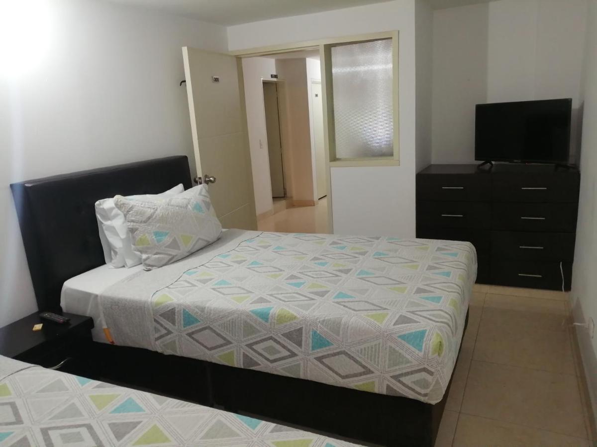 Aparta Hotel Victoria In Bogota Luaran gambar